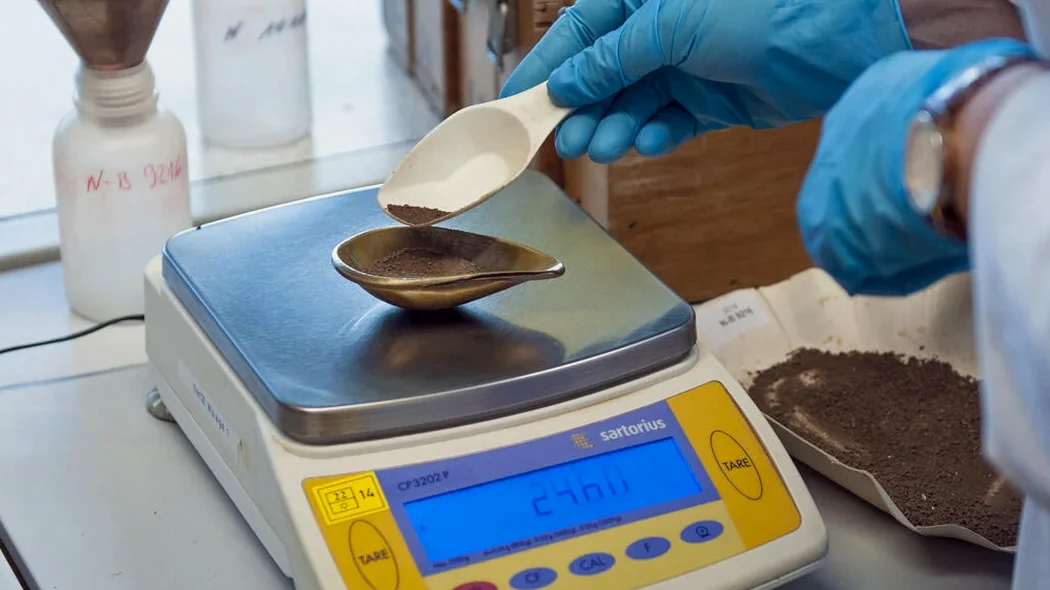 Grain Size Analysis (Sieve + Hydrometer) in Escondido